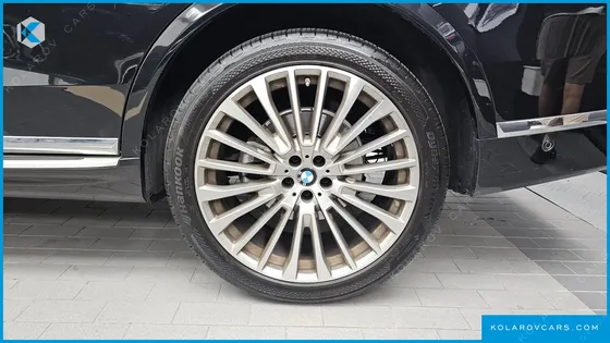 BMW X7 XDRIVE 40I DESIGN PURE EXCELLENCE 7-SEATER