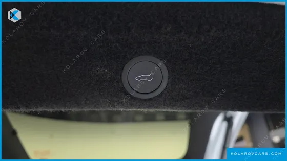 TESLA MODEL Y L LONG RANGE AWD