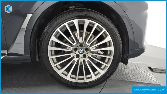 BMW X7 XDRIVE 40I DESIGN PURE EXCELLENCE 7-SEATER