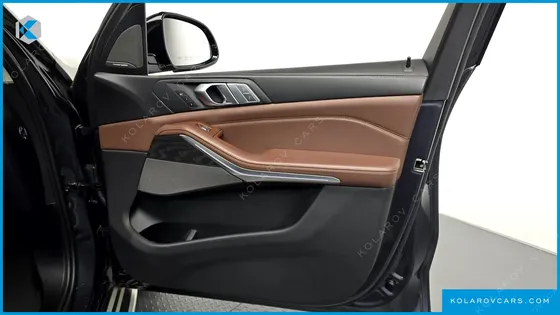 BMW X7 XDRIVE 40I DESIGN PURE EXCELLENCE 7-SEATER