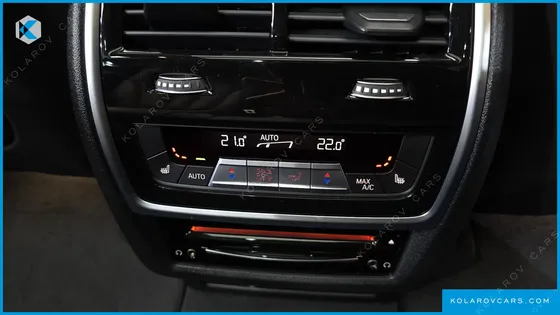 BMW X7 XDRIVE 40I DESIGN PURE EXCELLENCE 7-SEATER
