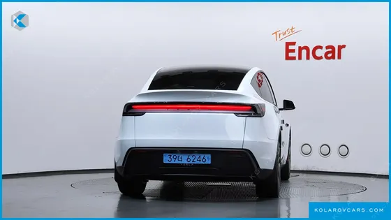TESLA MODEL Y RWD