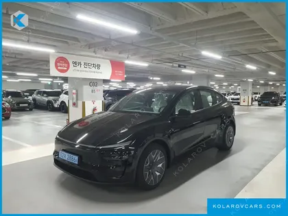 TESLA MODEL Y L LONG RANGE AWD