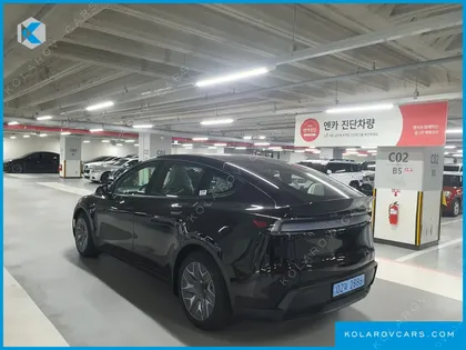 TESLA MODEL Y L LONG RANGE AWD