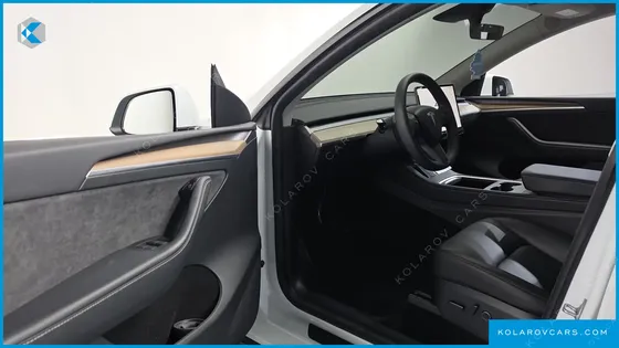 TESLA MODEL Y RWD