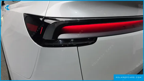 TESLA MODEL Y RWD
