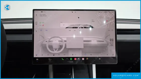 TESLA MODEL Y L LONG RANGE AWD