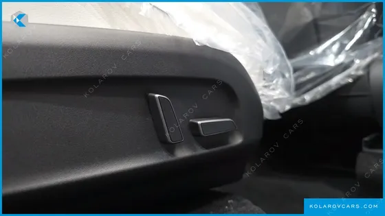 TESLA MODEL Y L LONG RANGE AWD