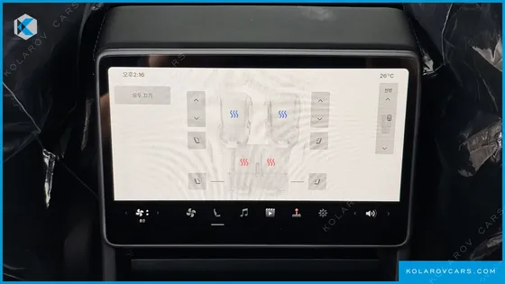 TESLA MODEL Y L LONG RANGE AWD
