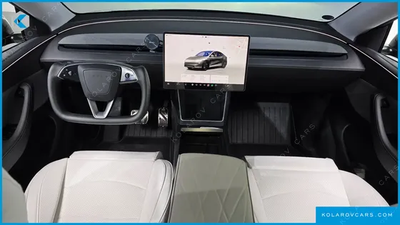 TESLA MODEL Y RWD