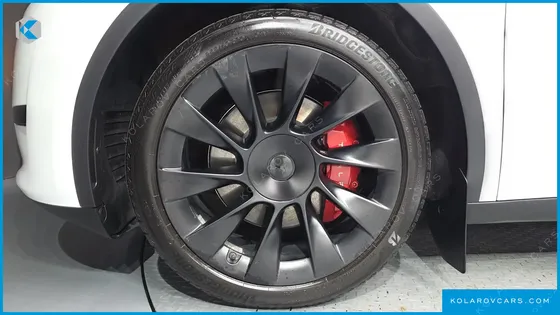 TESLA MODEL Y RWD