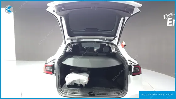 TESLA MODEL Y RWD