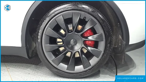 TESLA MODEL Y RWD