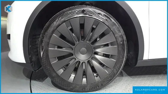 TESLA MODEL Y RWD