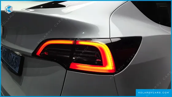 TESLA MODEL Y RWD