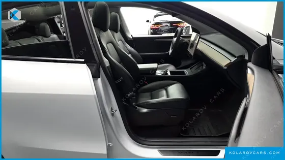 TESLA MODEL Y RWD