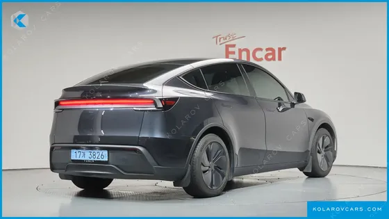 TESLA MODEL Y RWD