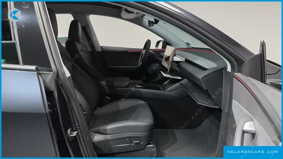 TESLA MODEL Y RWD