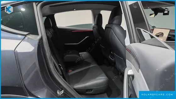 TESLA MODEL Y RWD