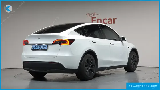 TESLA MODEL Y RWD