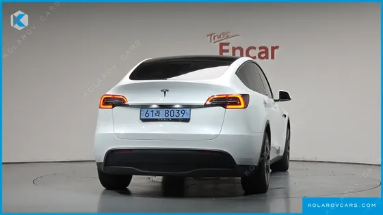 TESLA MODEL Y RWD