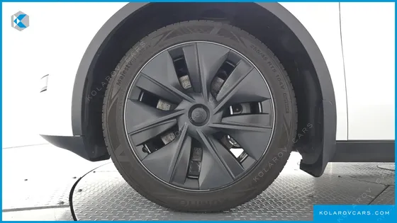 TESLA MODEL Y RWD