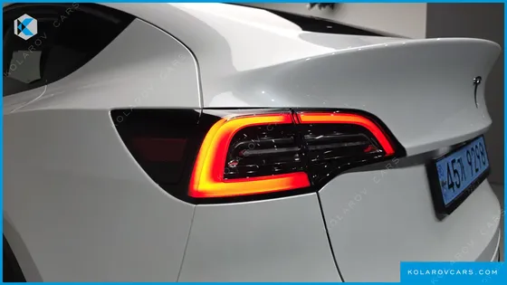 TESLA MODEL Y RWD