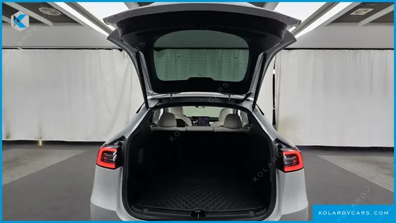TESLA MODEL Y LONG RANGE AWD