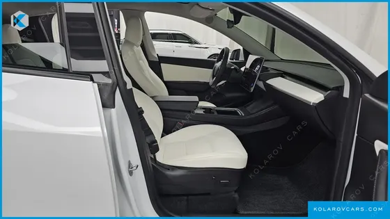 TESLA MODEL Y LONG RANGE AWD