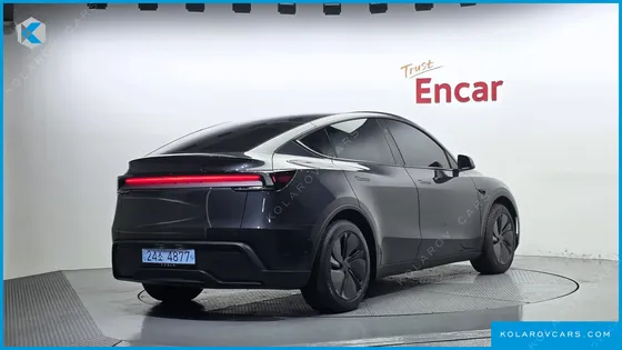 TESLA MODEL Y PREMIUM RWD