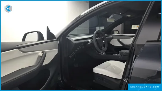 TESLA MODEL Y PREMIUM RWD