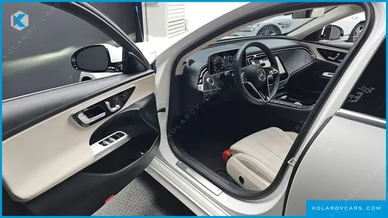 MERCEDES E-CLASS E200 AVANTGARDE