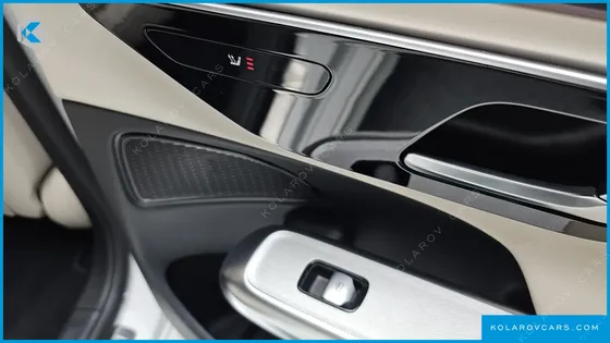 MERCEDES E-CLASS E200 AVANTGARDE