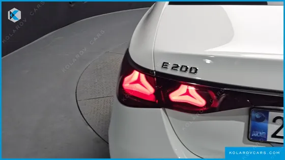 MERCEDES E-CLASS E200 AVANTGARDE