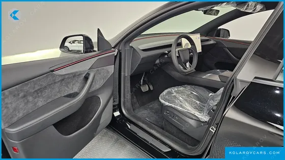 TESLA MODEL Y L LONG RANGE AWD