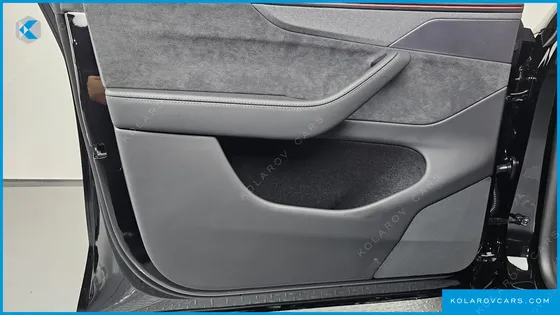 TESLA MODEL Y L LONG RANGE AWD