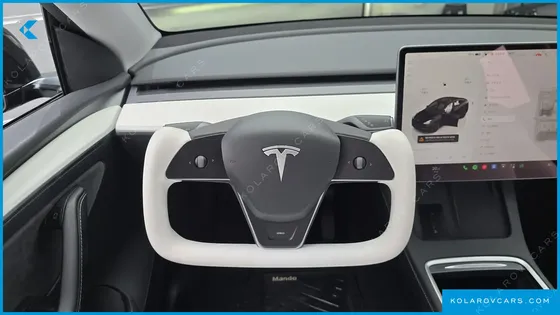 TESLA MODEL Y RWD