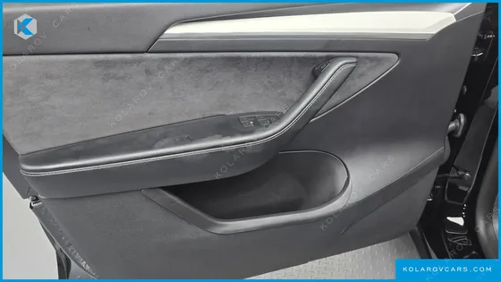 TESLA MODEL Y RWD