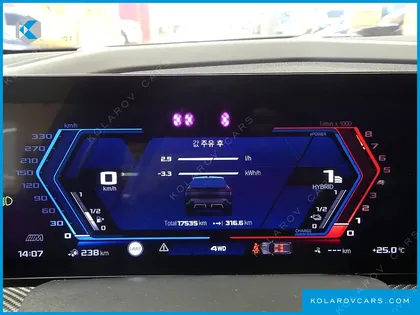 BMW XM 4.4
