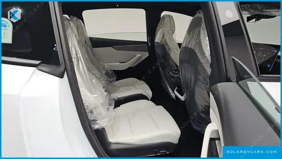 TESLA MODEL Y L LONG RANGE AWD
