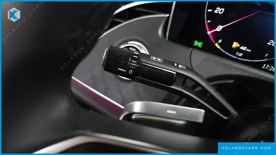 MERCEDES E-CLASS E200 AVANTGARDE