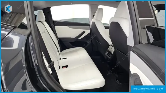 TESLA MODEL Y RWD
