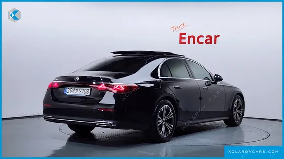 MERCEDES E-CLASS E200 AVANTGARDE