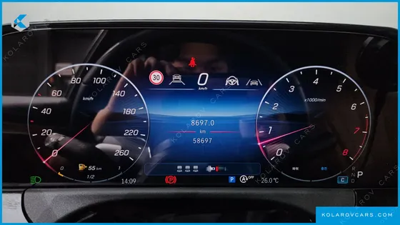 MERCEDES E-CLASS E200 AVANTGARDE