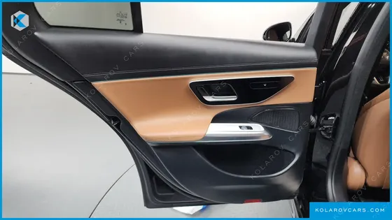 MERCEDES E-CLASS E200 AVANTGARDE