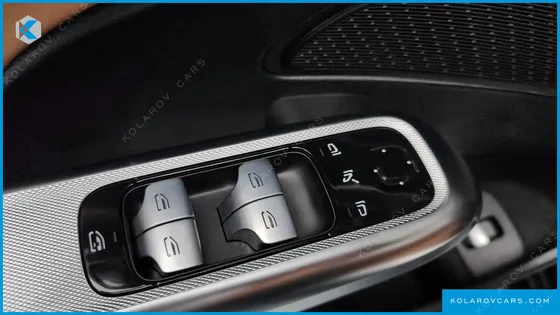 MERCEDES E-CLASS E200 AVANTGARDE