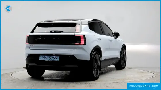VOLVO EX30 PERFORMANCE ULTRA
