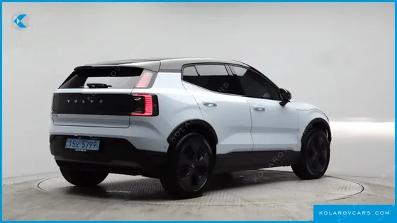 VOLVO EX30 PERFORMANCE ULTRA