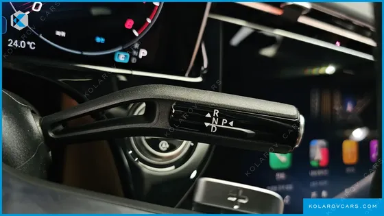 MERCEDES E-CLASS E300 4MATIC AMG LINE