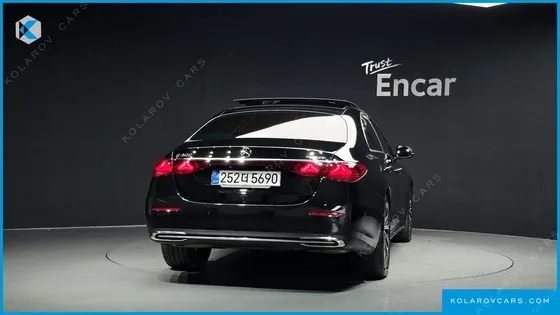 MERCEDES E-CLASS E300 4MATIC EXCLUSIVE